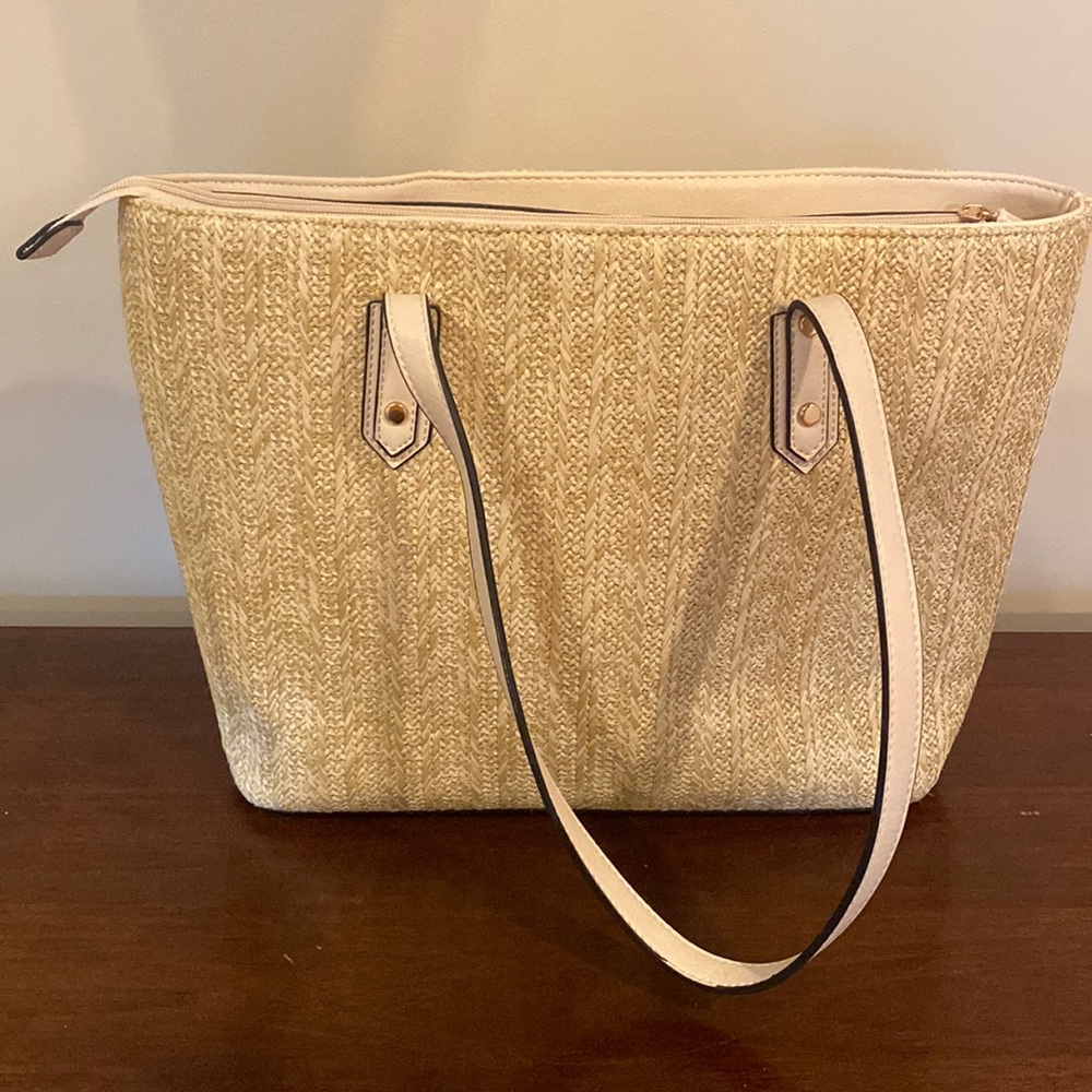 Raffia handbag